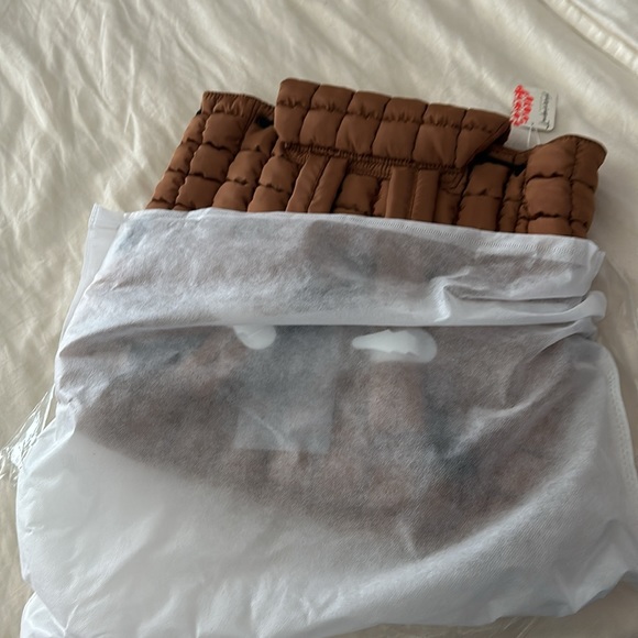 SOLD OUT! NWT Free People Movement | Quilted Hiker Backpack In Toffee - Picture 9 of 16